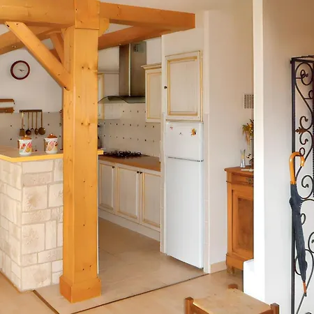 Hébergement de vacances Maison De 3 Avec Vue Sur Le Et Jardin Clos A Nages